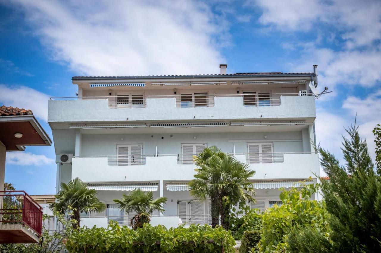 Guesthouse Villa Juric Crikvenica Luaran gambar