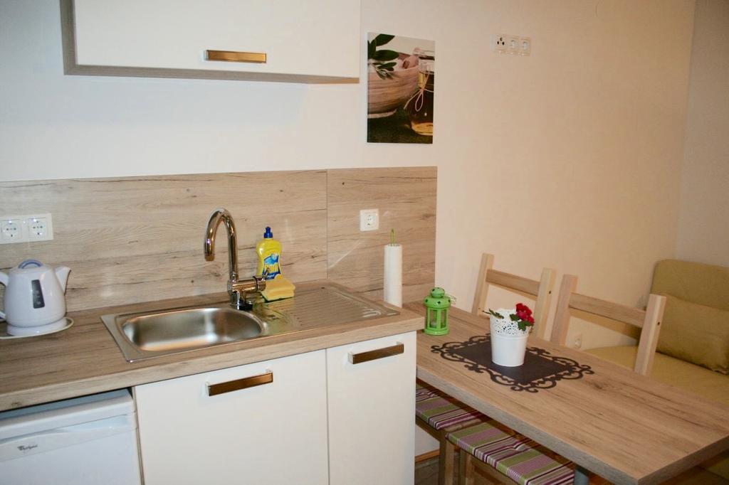 Guesthouse Villa Juric Crikvenica Luaran gambar