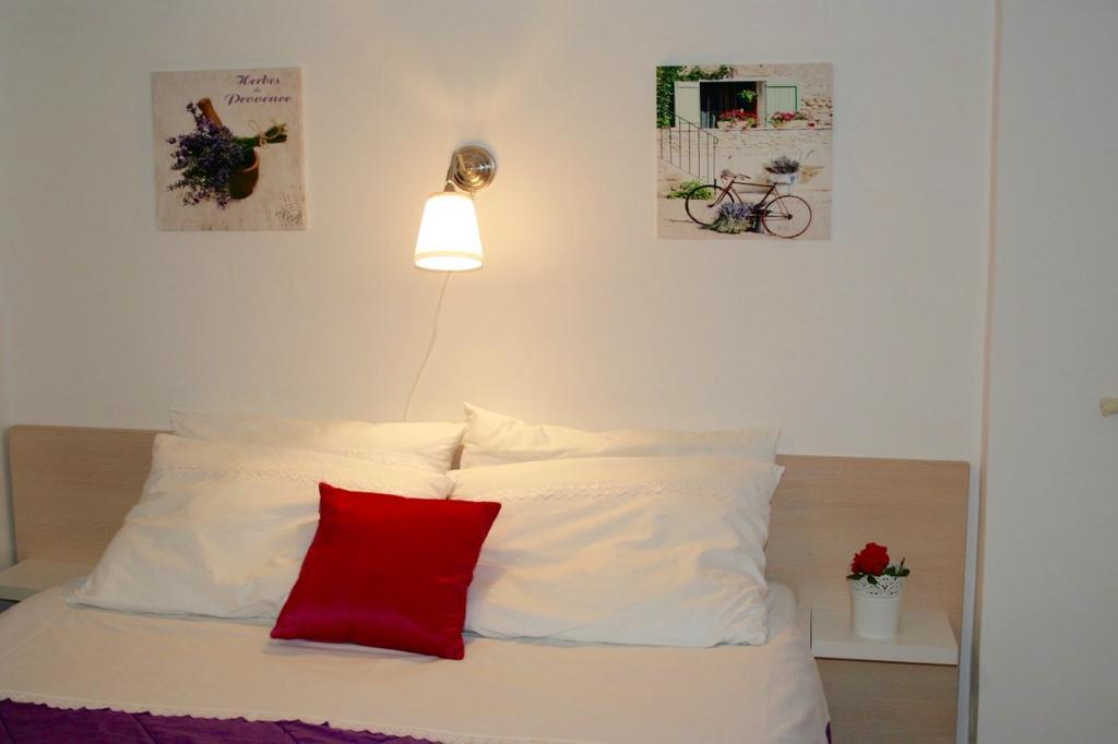 Guesthouse Villa Juric Crikvenica Luaran gambar