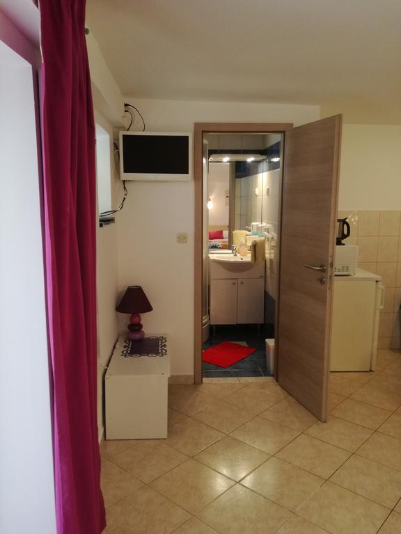 Guesthouse Villa Juric Crikvenica Luaran gambar